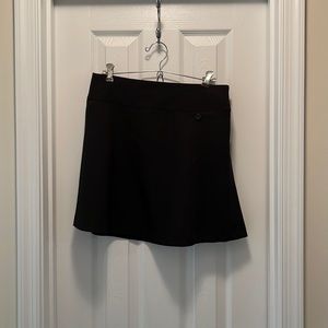 Gap size 2 short skirt